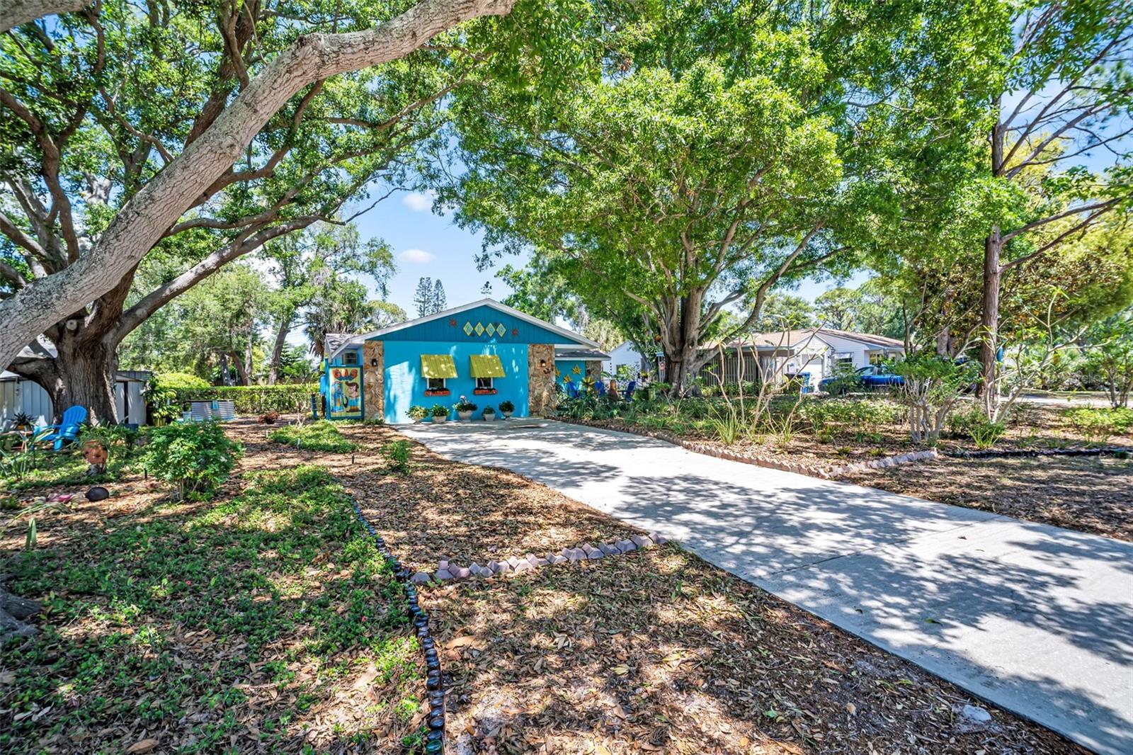 2159 BARCELONA WAY S, ST PETERSBURG, FL, 33712