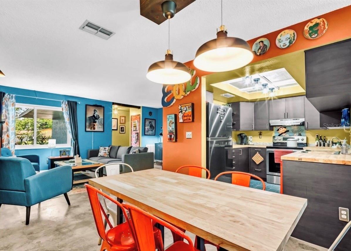 2159 BARCELONA WAY S, ST PETERSBURG, FL, 33712