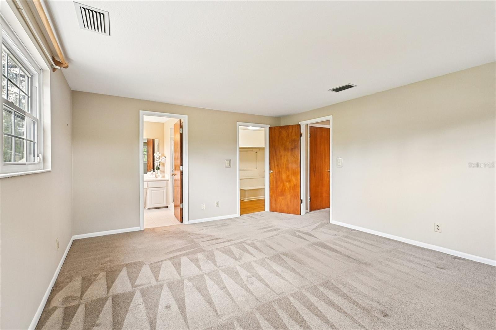 8507 SYNHOFF DR, JACKSONVILLE, FL, 32216