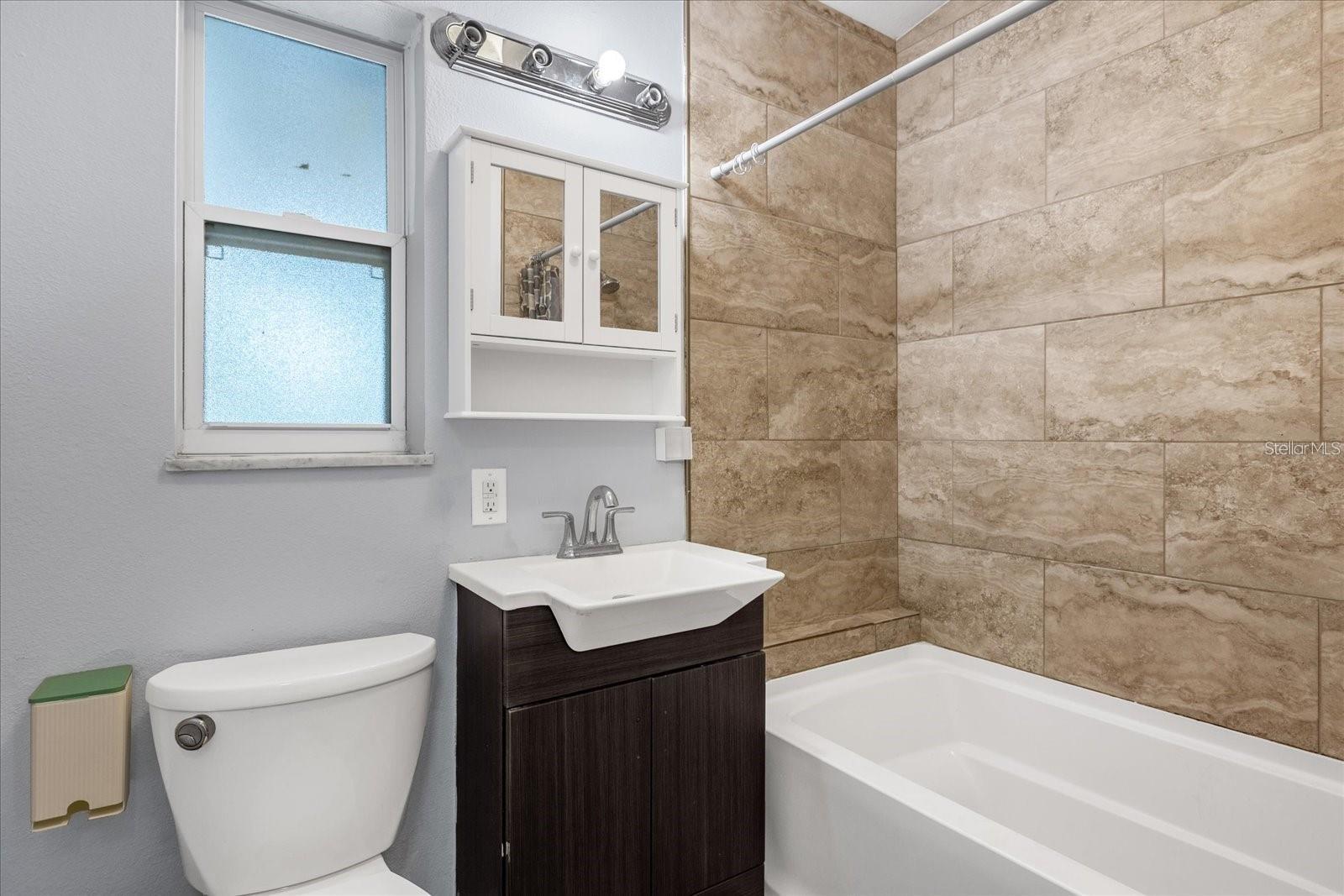 1502 DAROCA DR, DELTONA, FL, 32725