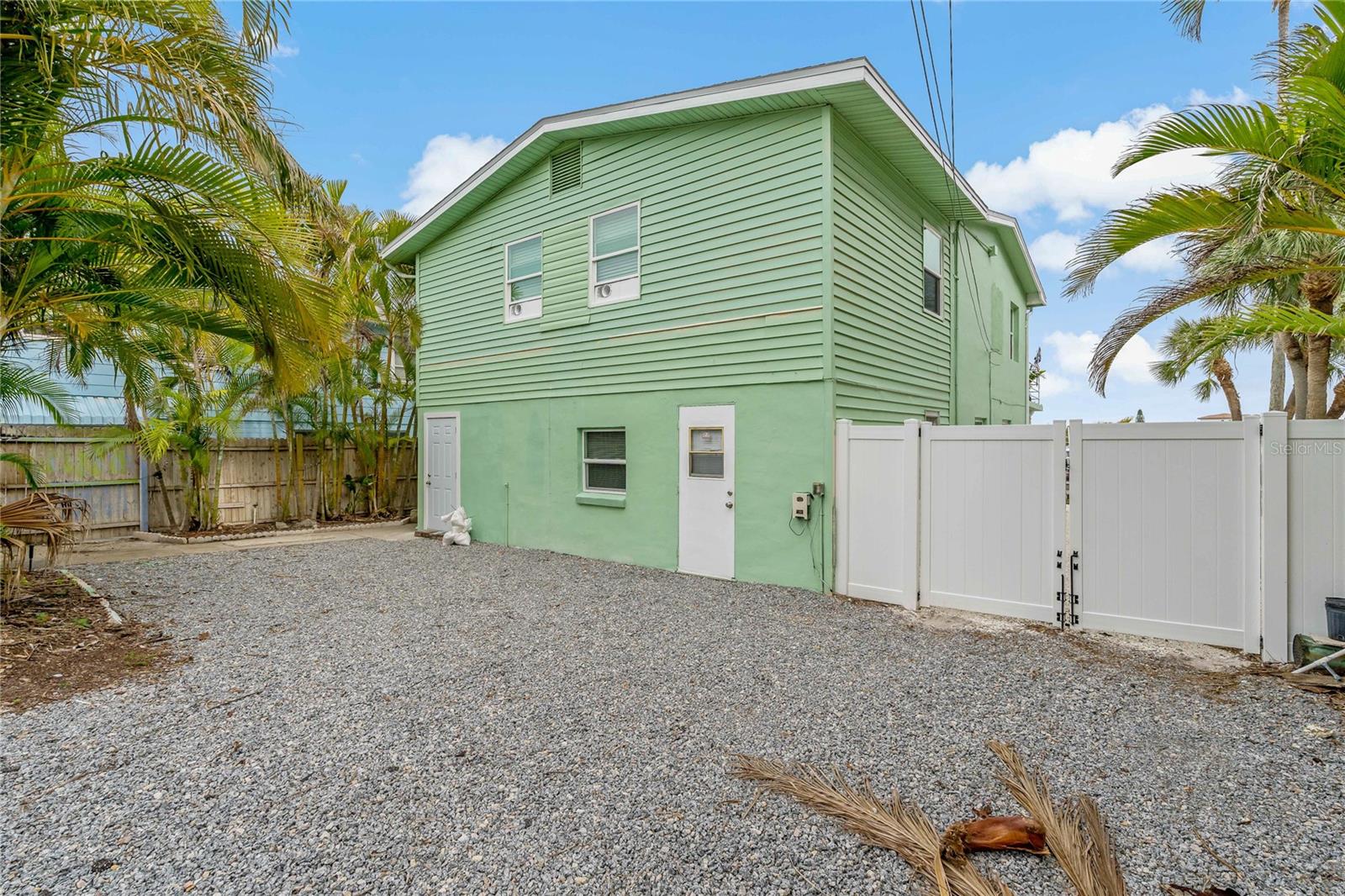 8441 BAYSHORE DR, TREASURE ISLAND, FL, 33706