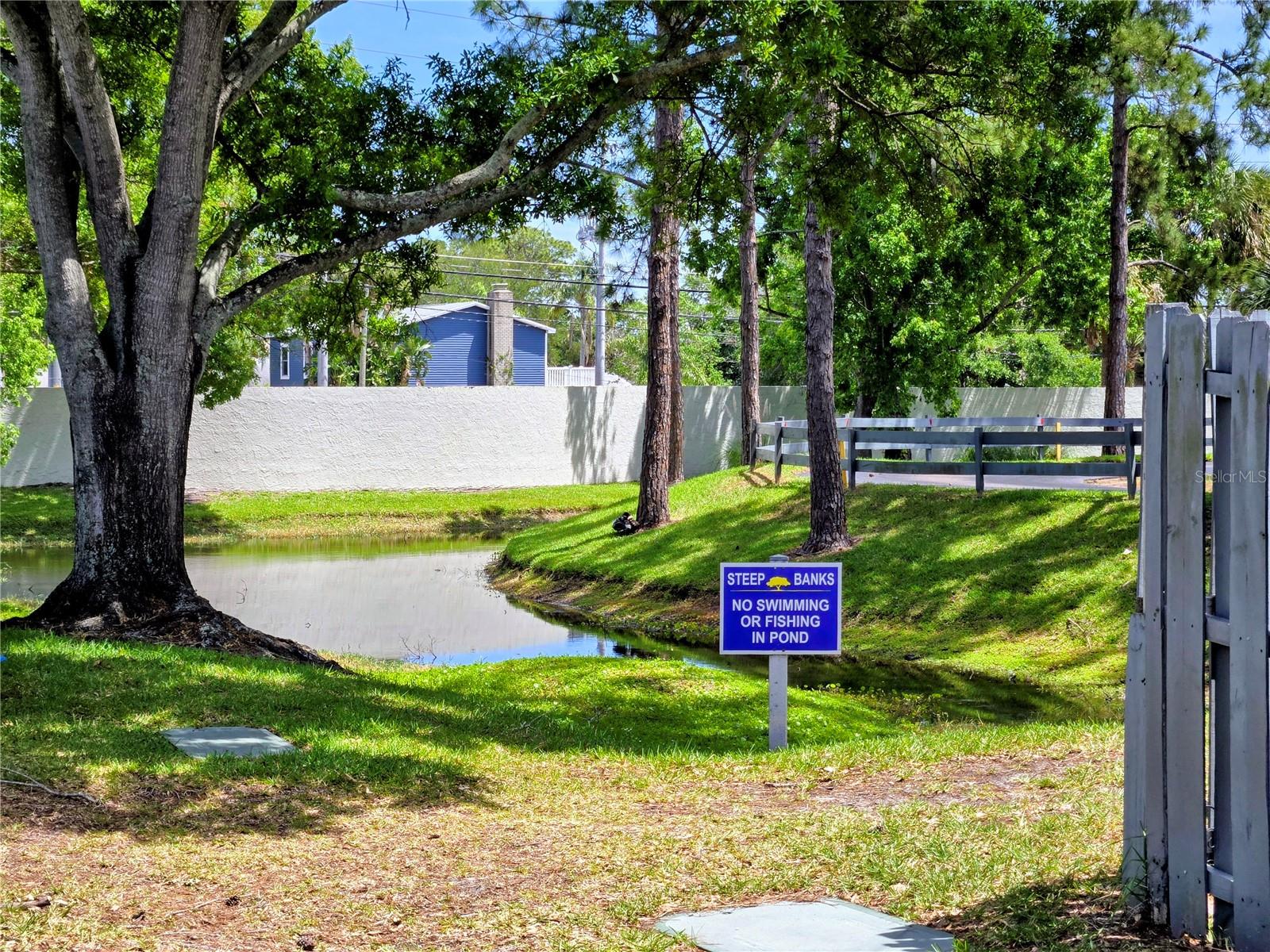 3926 LA COSTA LN, LARGO, FL, 33771