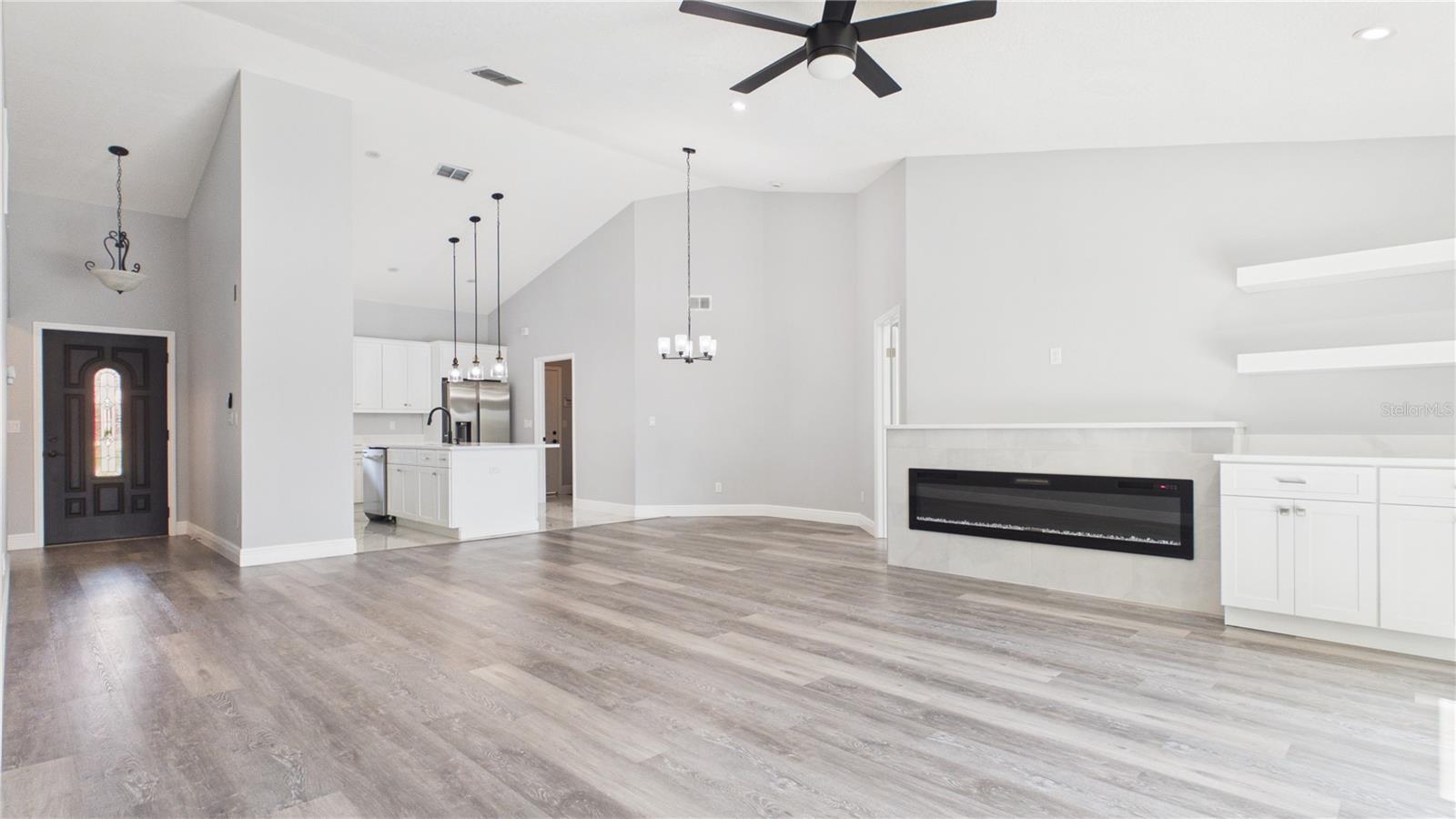 8609 BOYSENBERRY DR, TAMPA, FL, 33635