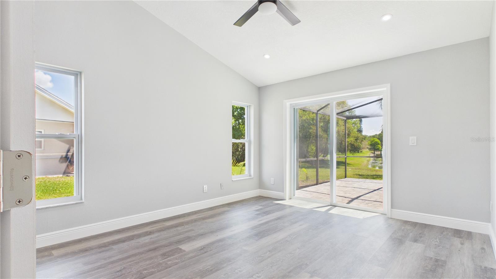 8609 BOYSENBERRY DR, TAMPA, FL, 33635