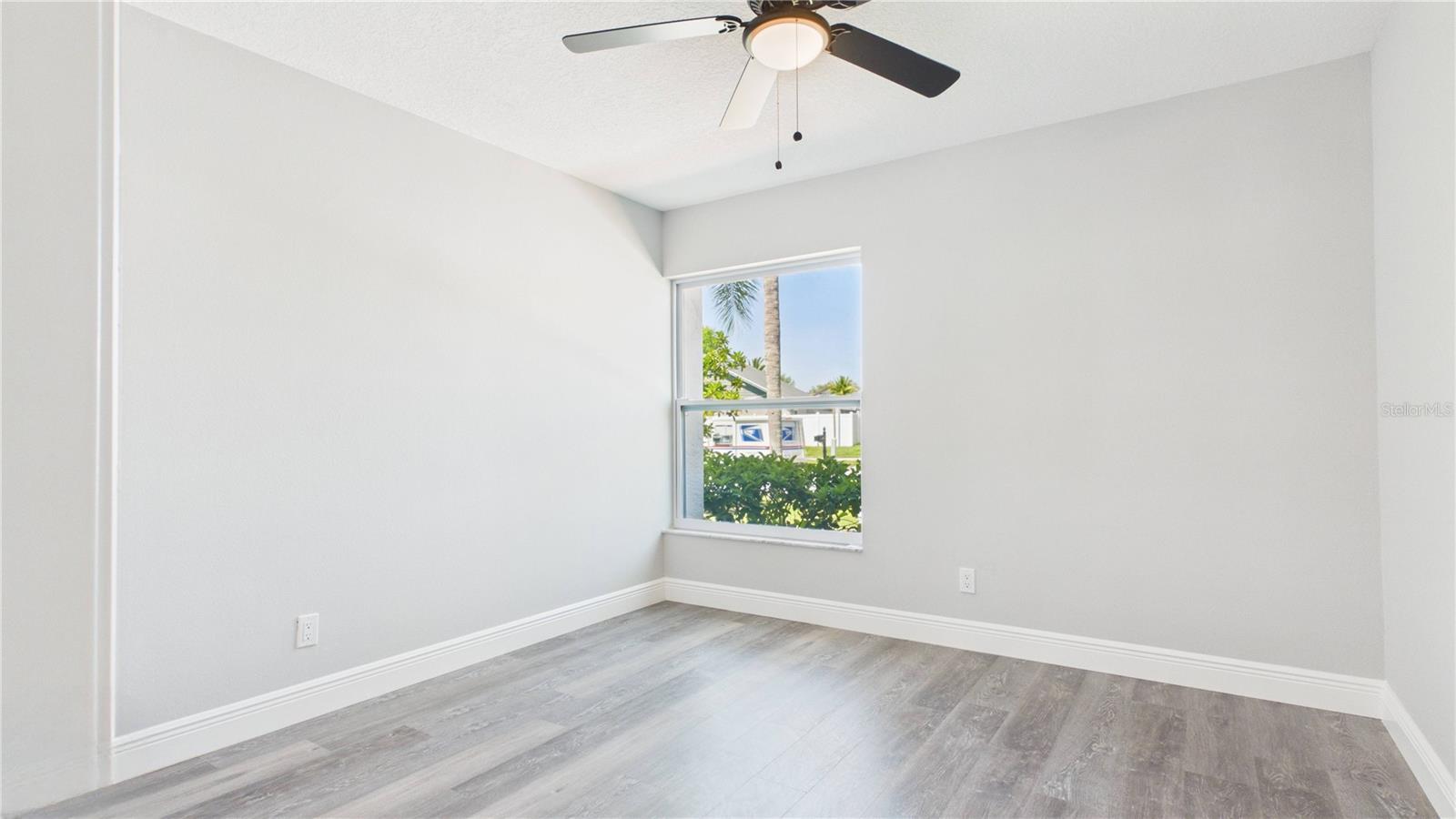 8609 BOYSENBERRY DR, TAMPA, FL, 33635