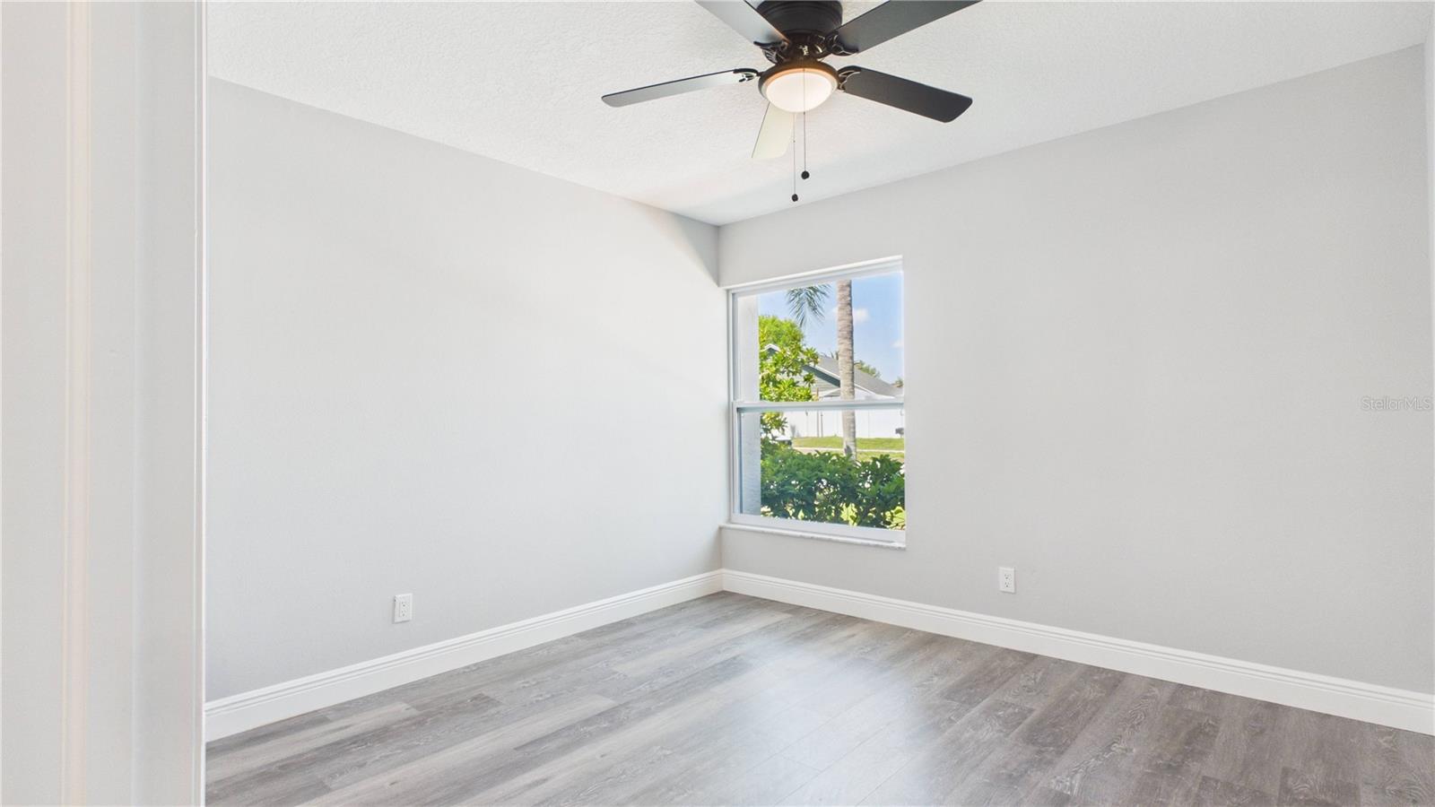 8609 BOYSENBERRY DR, TAMPA, FL, 33635