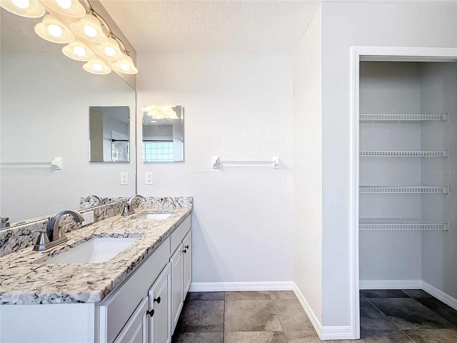 3600 24TH AVE N, ST PETERSBURG, FL, 33713