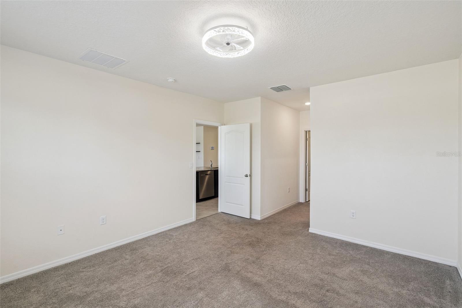 544 PARK PLACE BLVD, DAVENPORT, FL, 33837