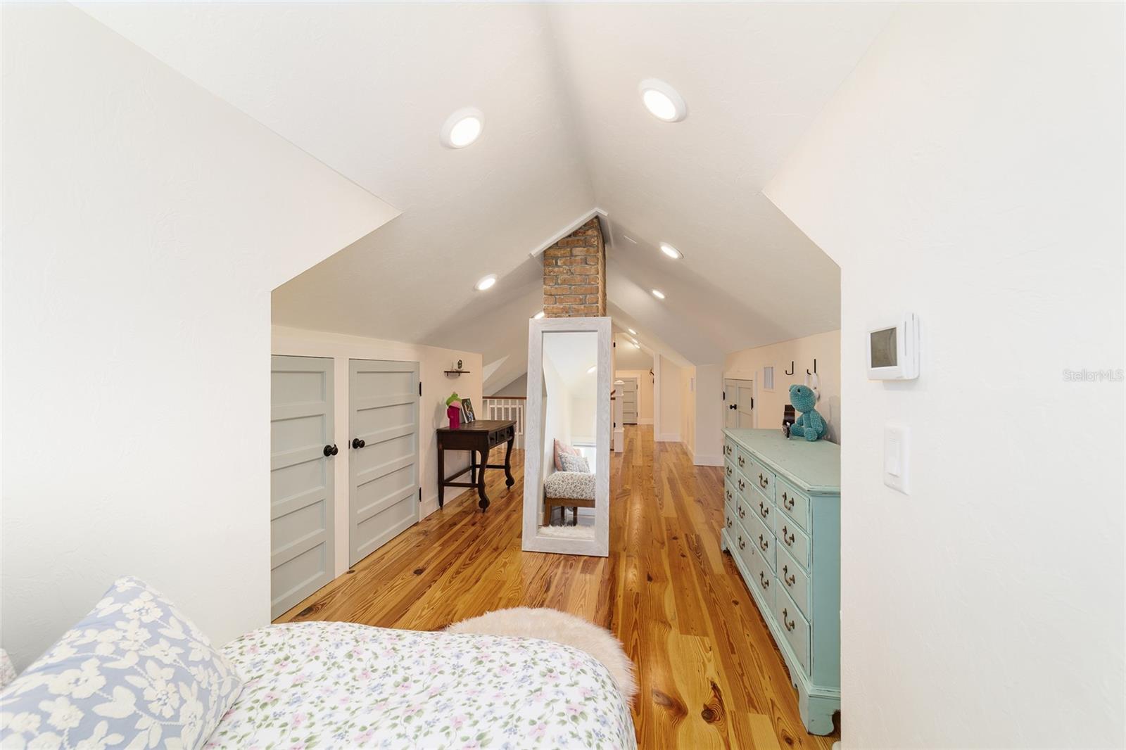 605 SE TUSCAWILLA AVE, OCALA, FL, 34471