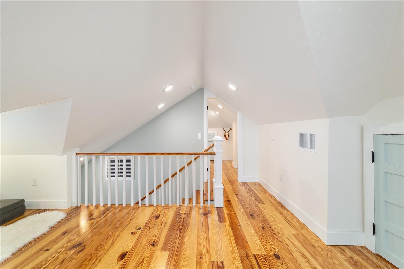 605 SE TUSCAWILLA AVE, OCALA, FL, 34471