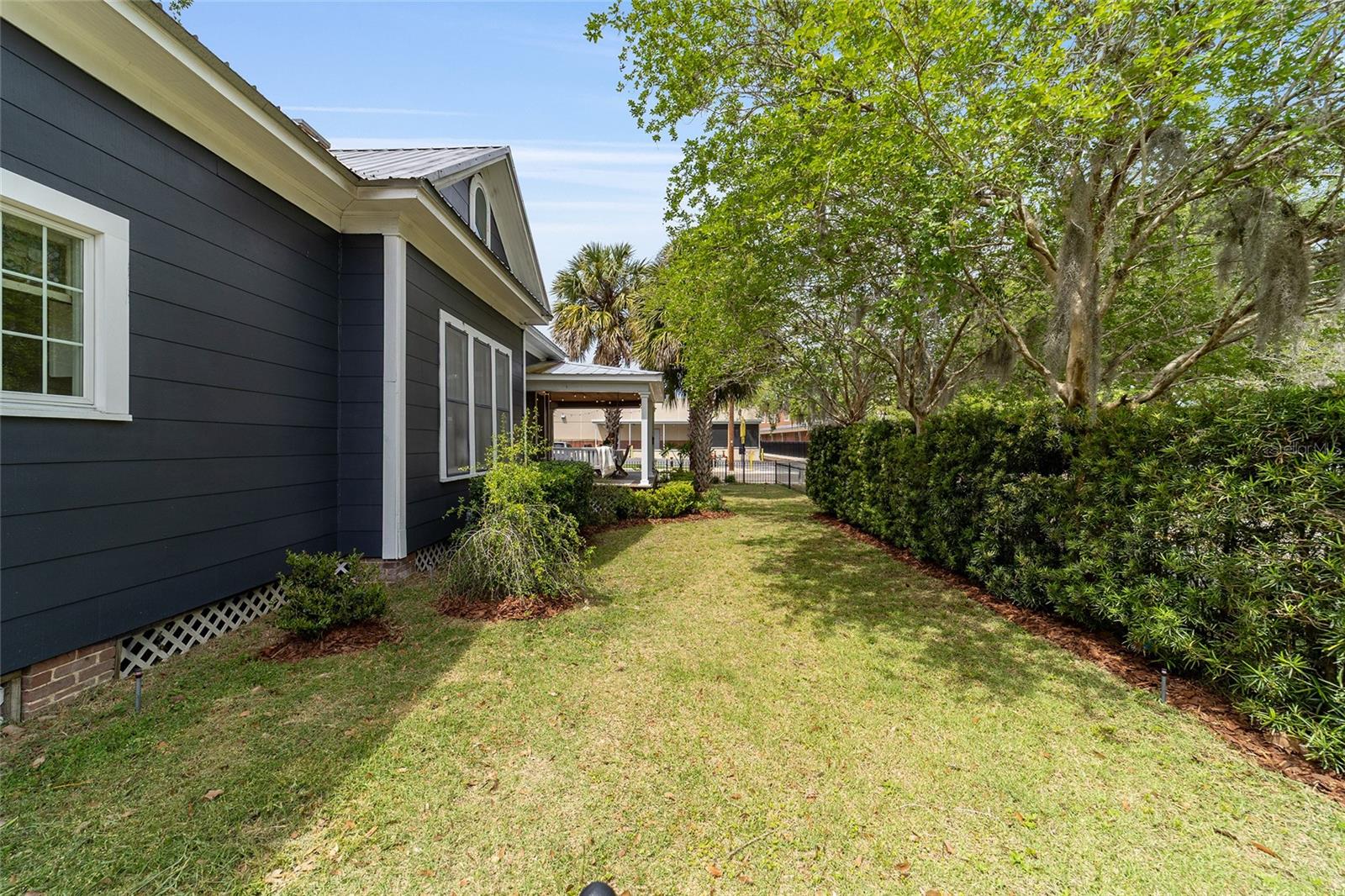 605 SE TUSCAWILLA AVE, OCALA, FL, 34471