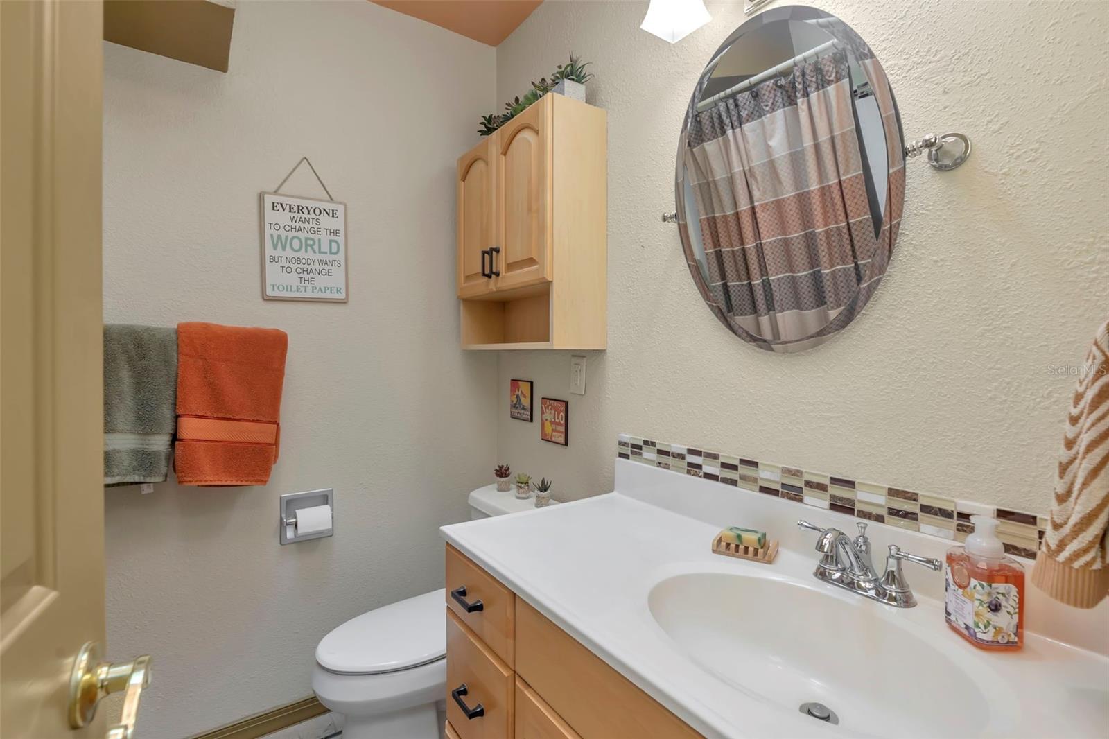 8233 FOREST CIR, SEMINOLE, FL, 33776