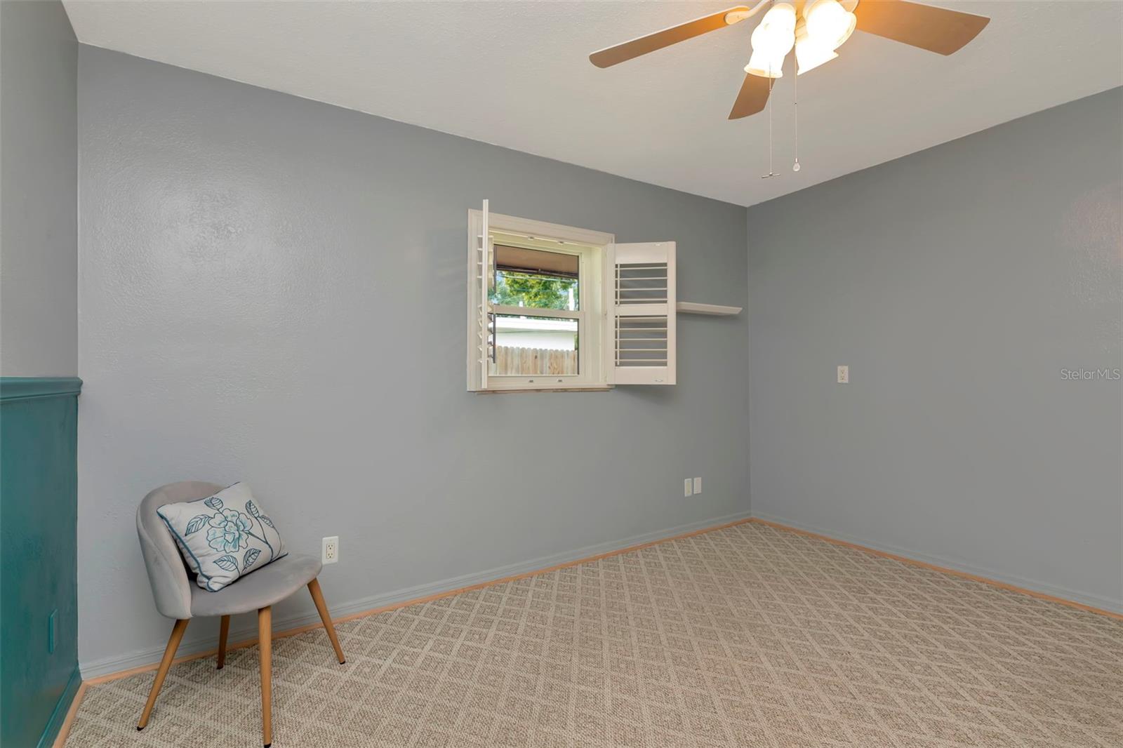 8233 FOREST CIR, SEMINOLE, FL, 33776