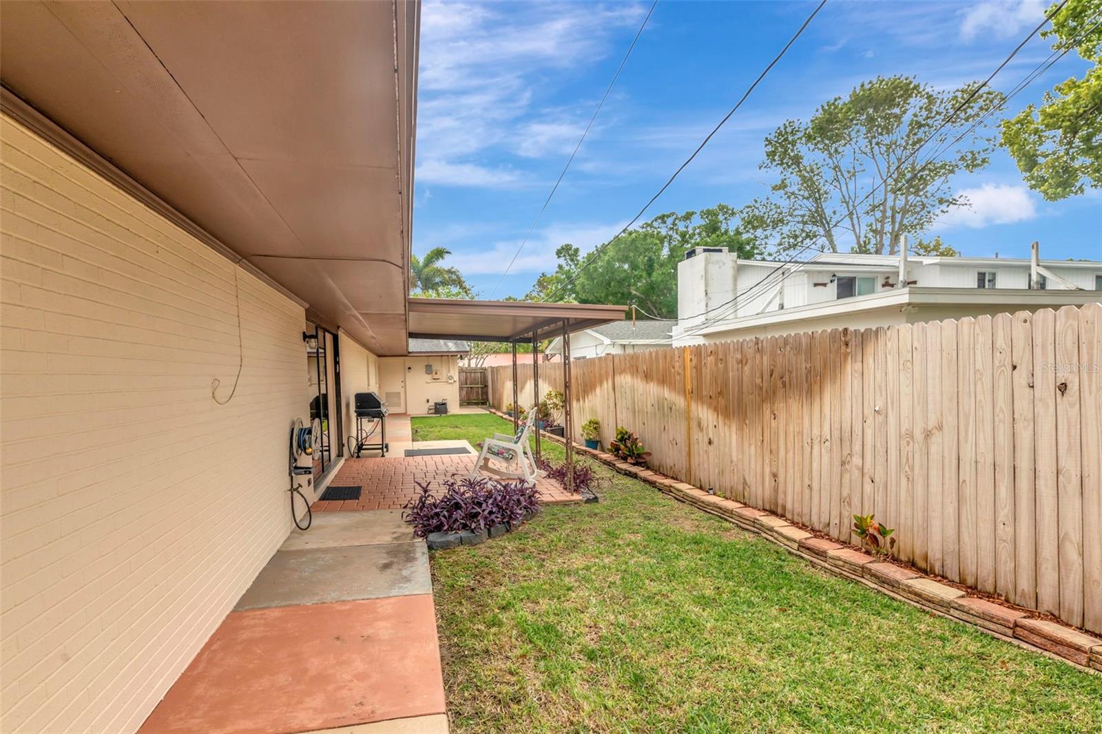 8233 FOREST CIR, SEMINOLE, FL, 33776