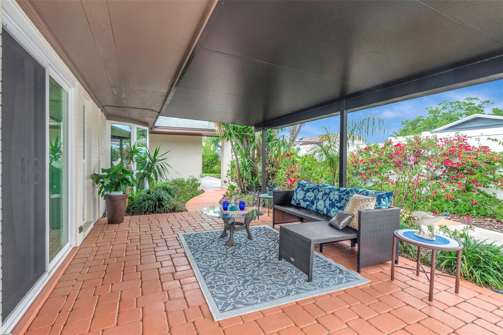8233 FOREST CIR, SEMINOLE, FL, 33776