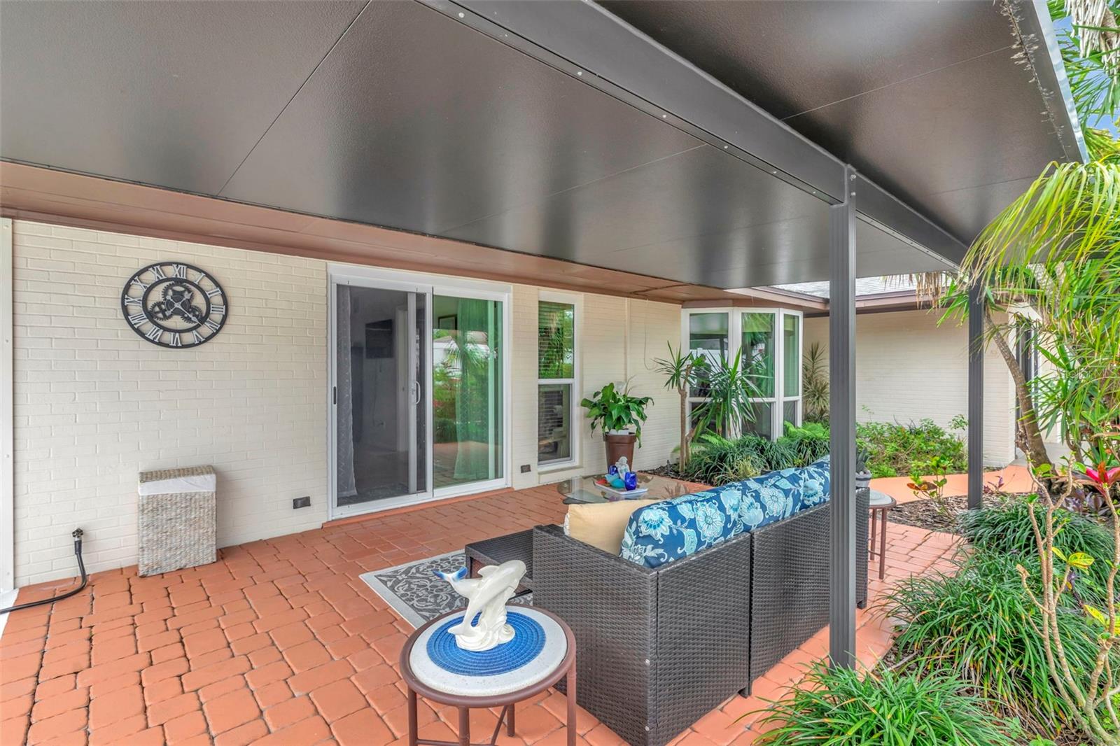 8233 FOREST CIR, SEMINOLE, FL, 33776