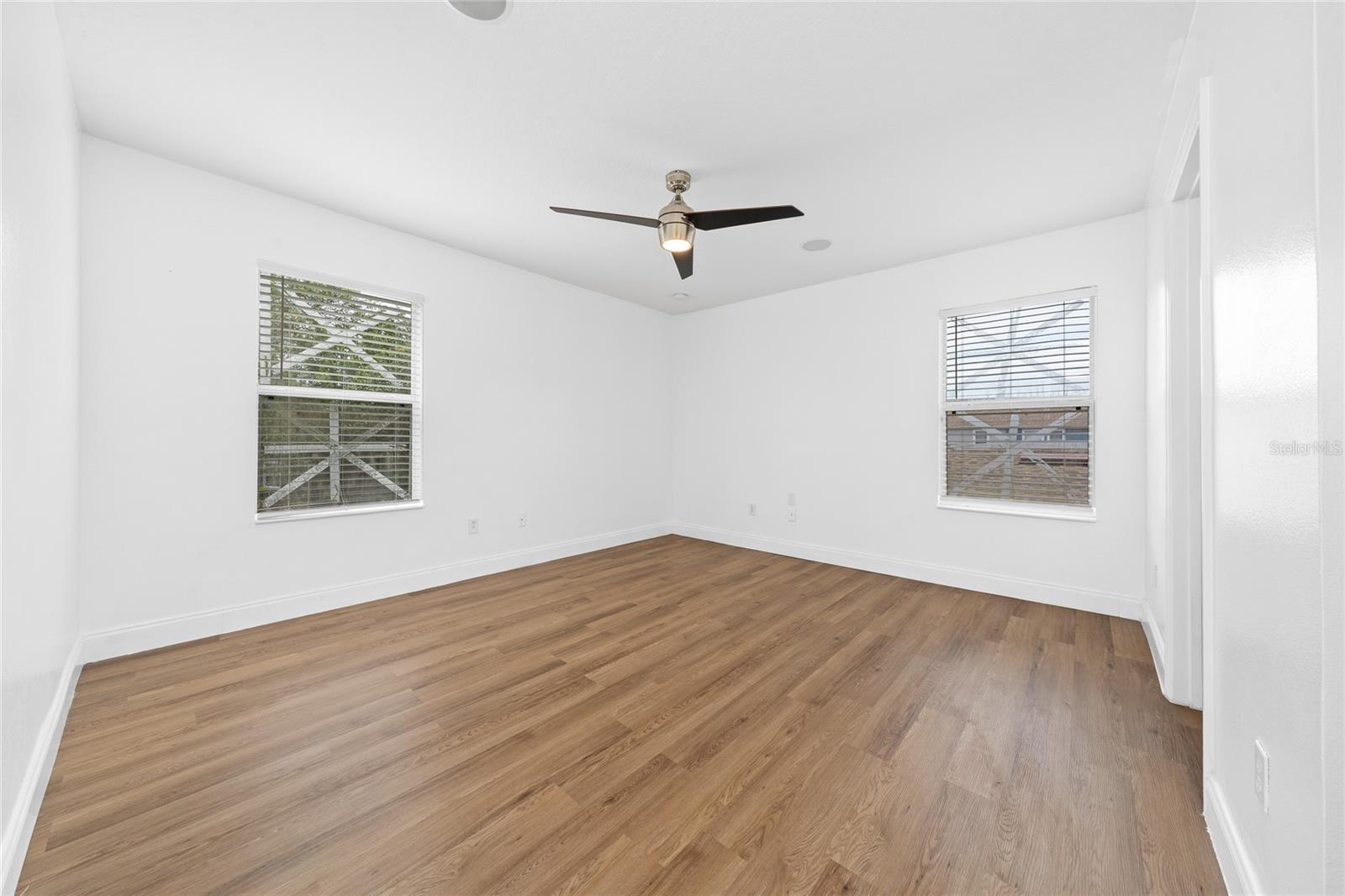 8582 LEELAND ARCHER BLVD, ORLANDO, FL, 32836