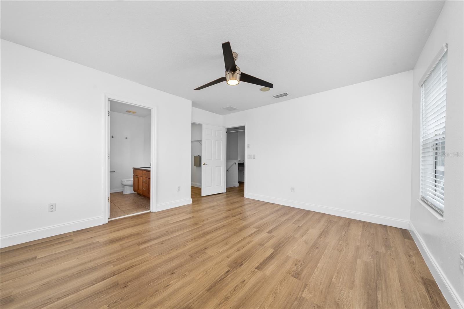 8582 LEELAND ARCHER BLVD, ORLANDO, FL, 32836