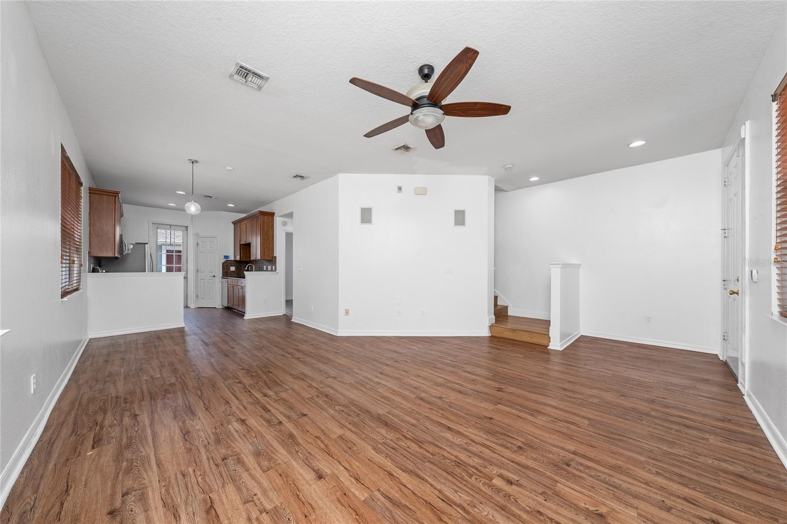 8582 LEELAND ARCHER BLVD, ORLANDO, FL, 32836