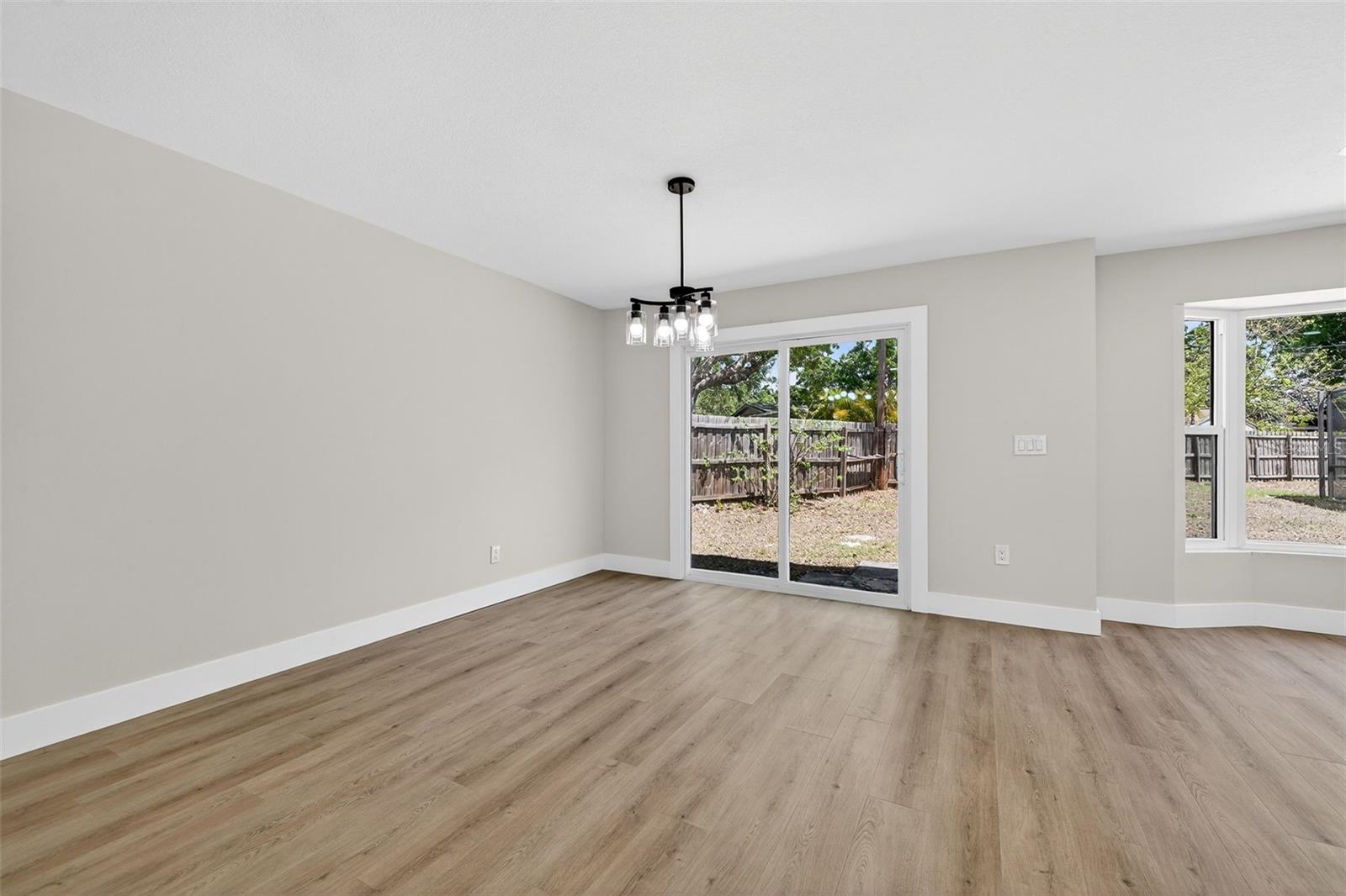 2207 HENNESEN DR, CLEARWATER, FL, 33764