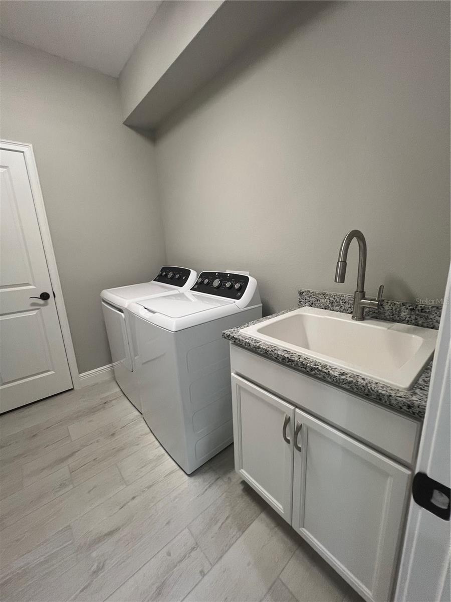 133 THELMA DR, ROTONDA WEST, FL, 33947