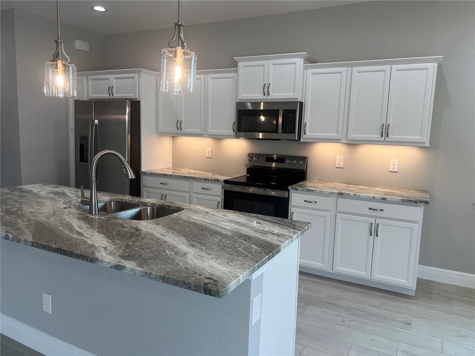 133 THELMA DR, ROTONDA WEST, FL, 33947