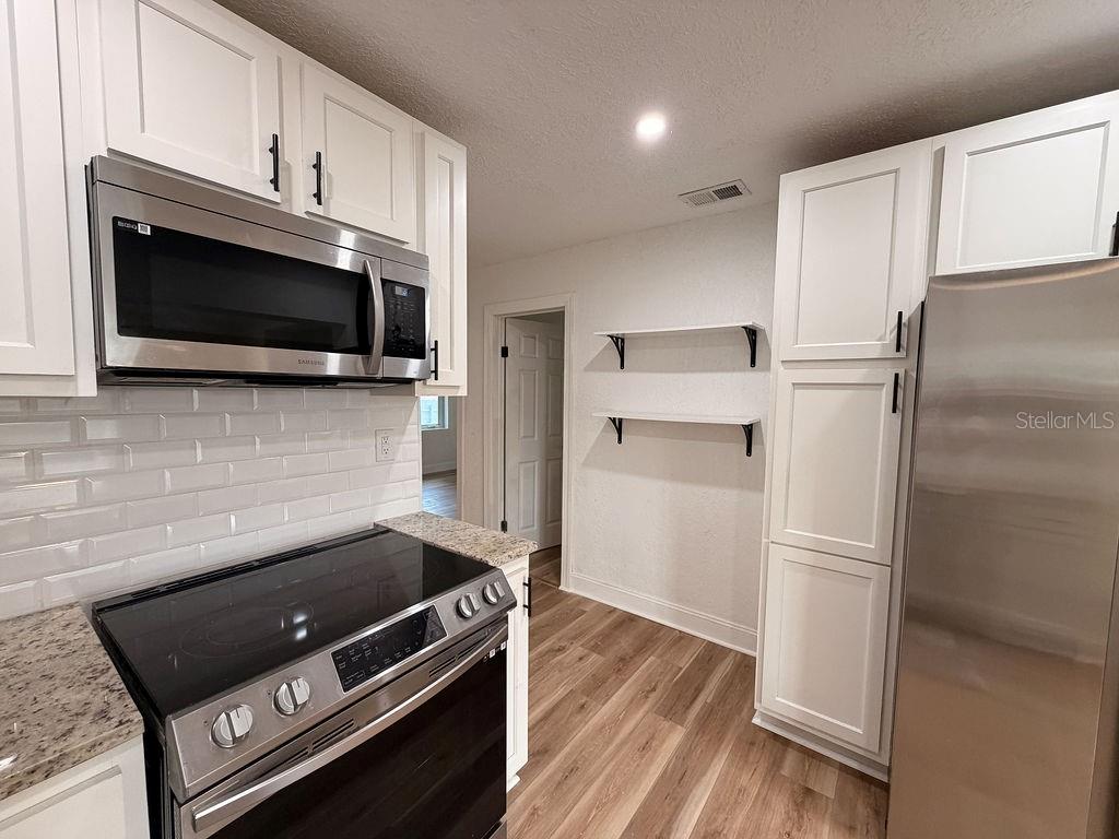 4009 DELEUIL AVE, TAMPA, FL, 33610