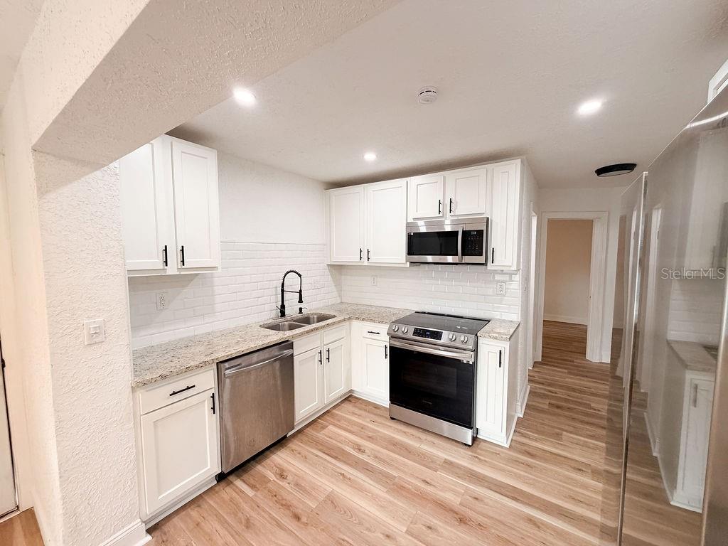 4009 DELEUIL AVE, TAMPA, FL, 33610