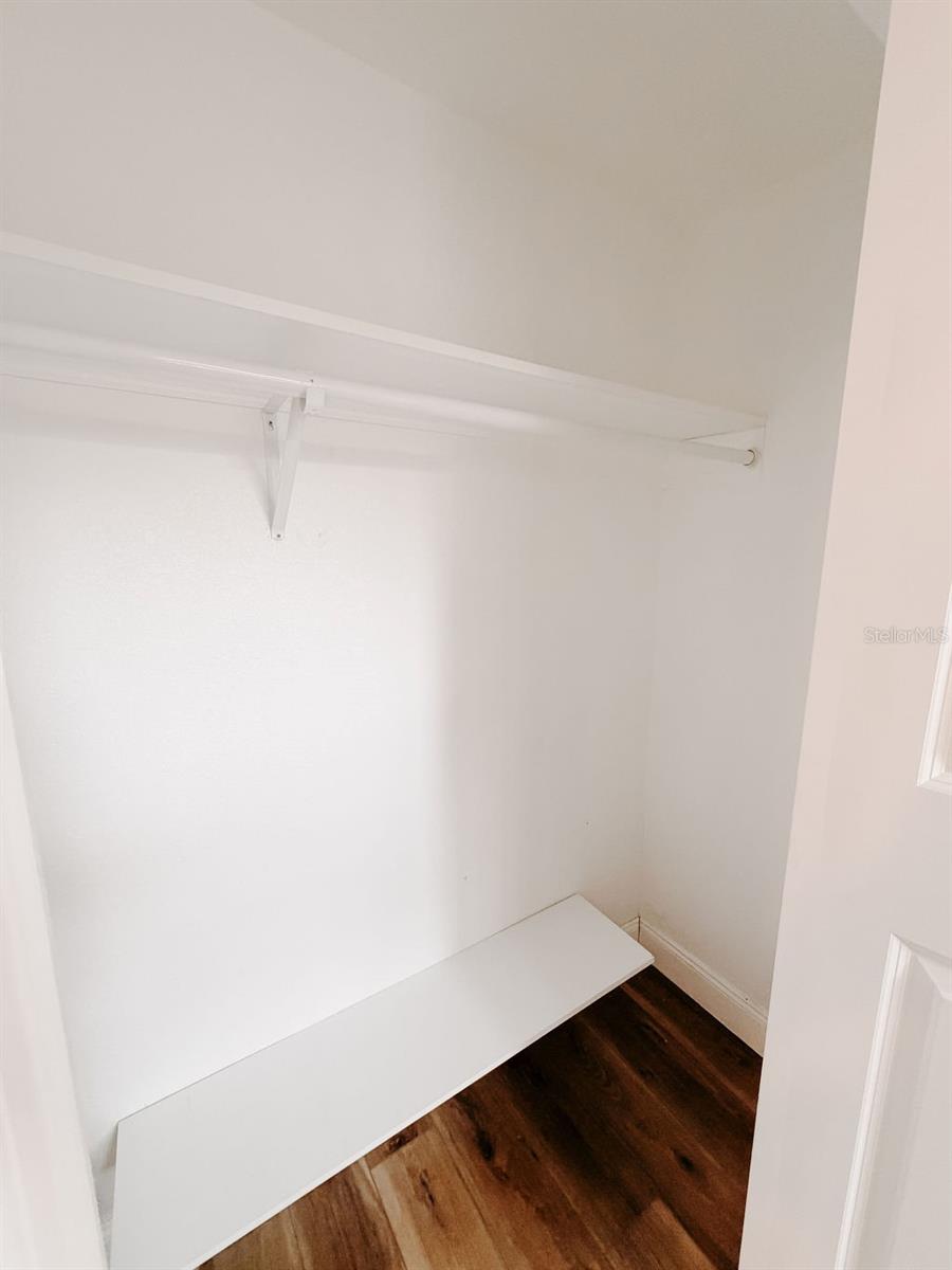 4009 DELEUIL AVE, TAMPA, FL, 33610