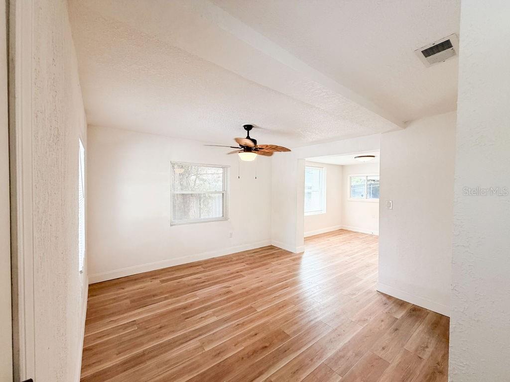 4009 DELEUIL AVE, TAMPA, FL, 33610