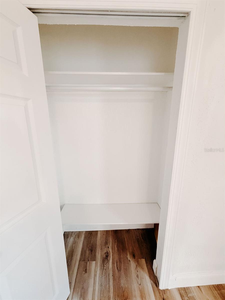 4009 DELEUIL AVE, TAMPA, FL, 33610