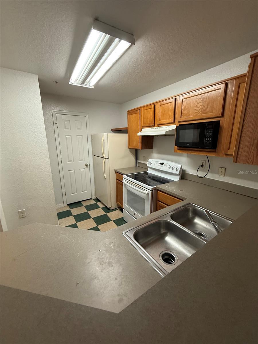 3712 CASTLE PINES LN #4137, ORLANDO, FL, 32839