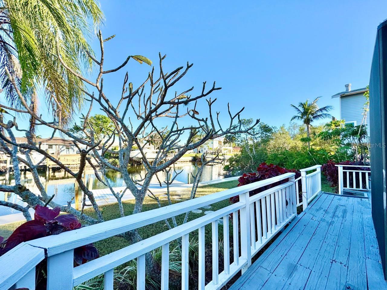 4112 BEACH DR SE, ST PETERSBURG, FL, 33705