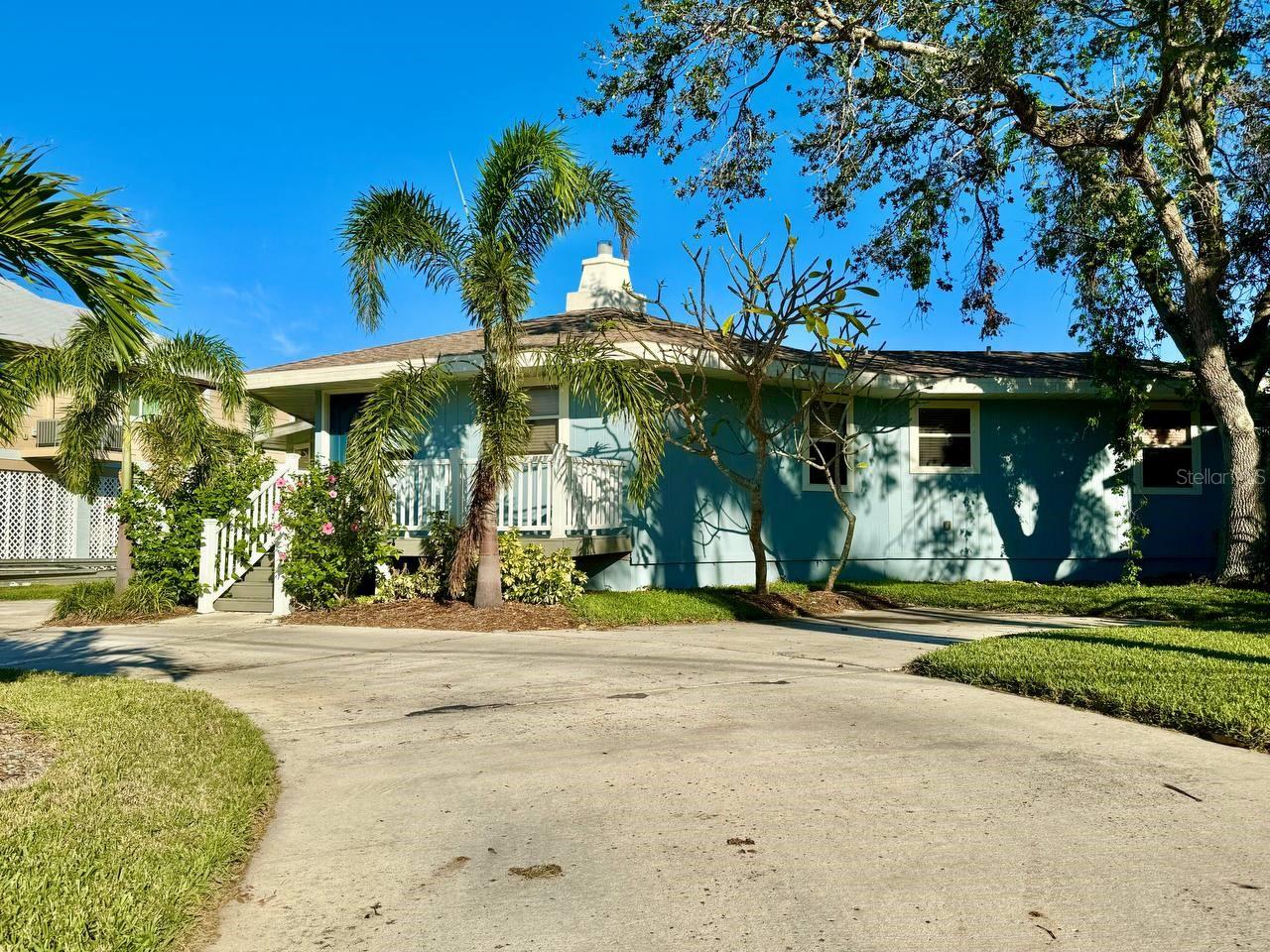 4112 BEACH DR SE, ST PETERSBURG, FL, 33705
