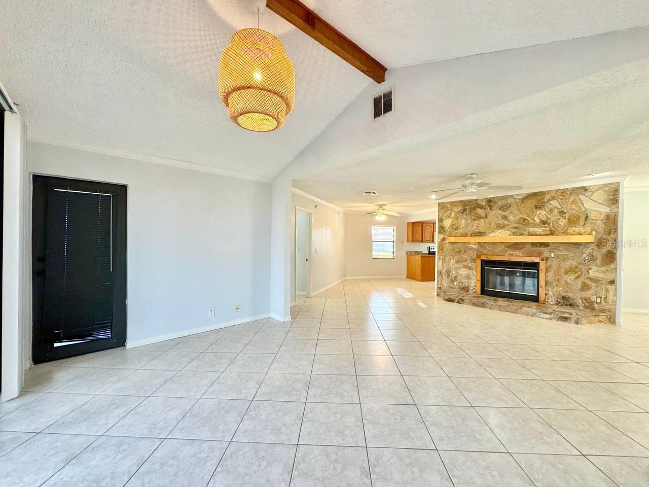 4112 BEACH DR SE, ST PETERSBURG, FL, 33705