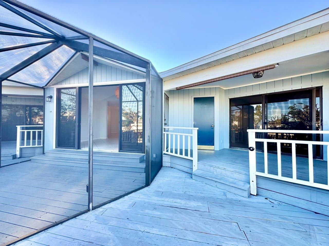 4112 BEACH DR SE, ST PETERSBURG, FL, 33705
