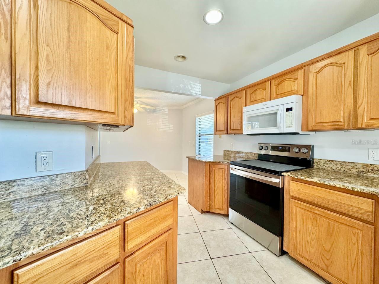 4112 BEACH DR SE, ST PETERSBURG, FL, 33705