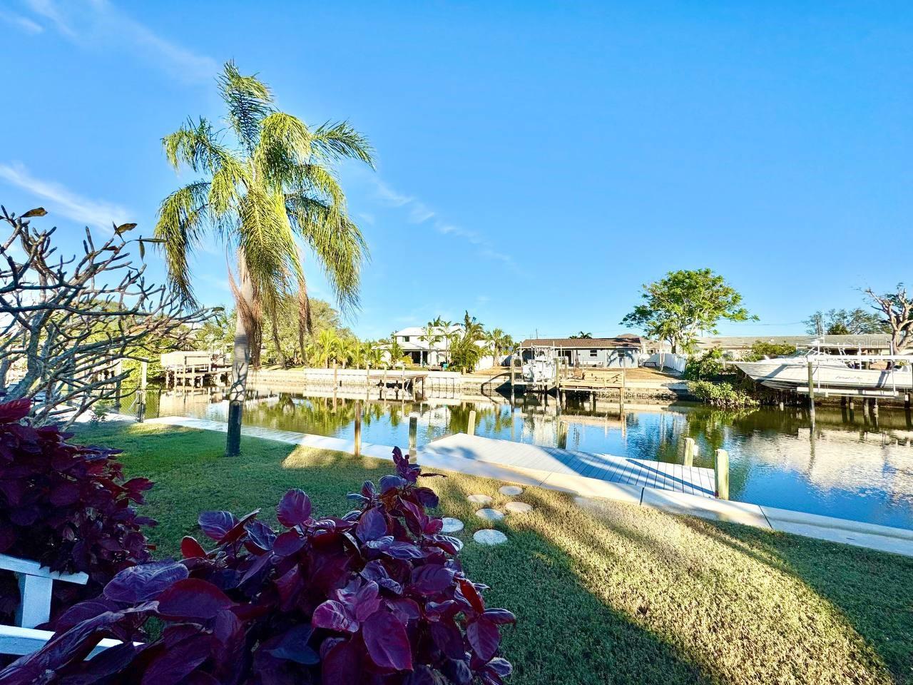 4112 BEACH DR SE, ST PETERSBURG, FL, 33705