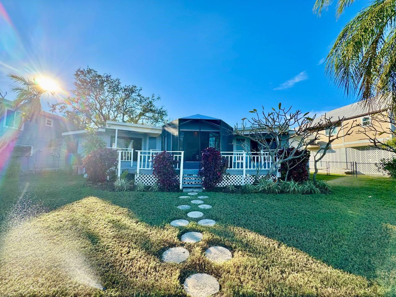 4112 BEACH DR SE, ST PETERSBURG, FL, 33705