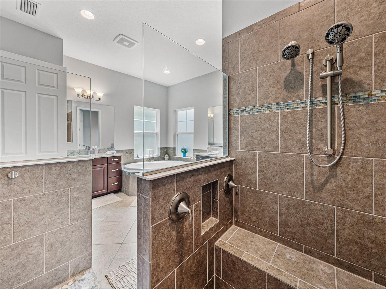 6419 SEASOUND DR, APOLLO BEACH, FL, 33572