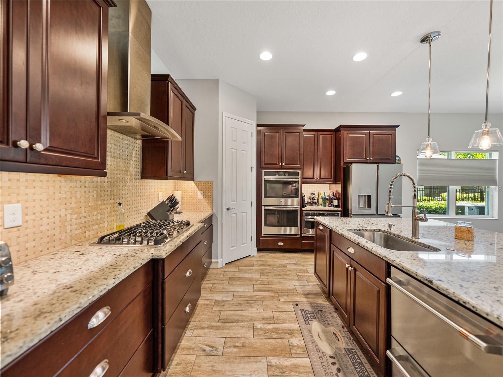 6419 SEASOUND DR, APOLLO BEACH, FL, 33572