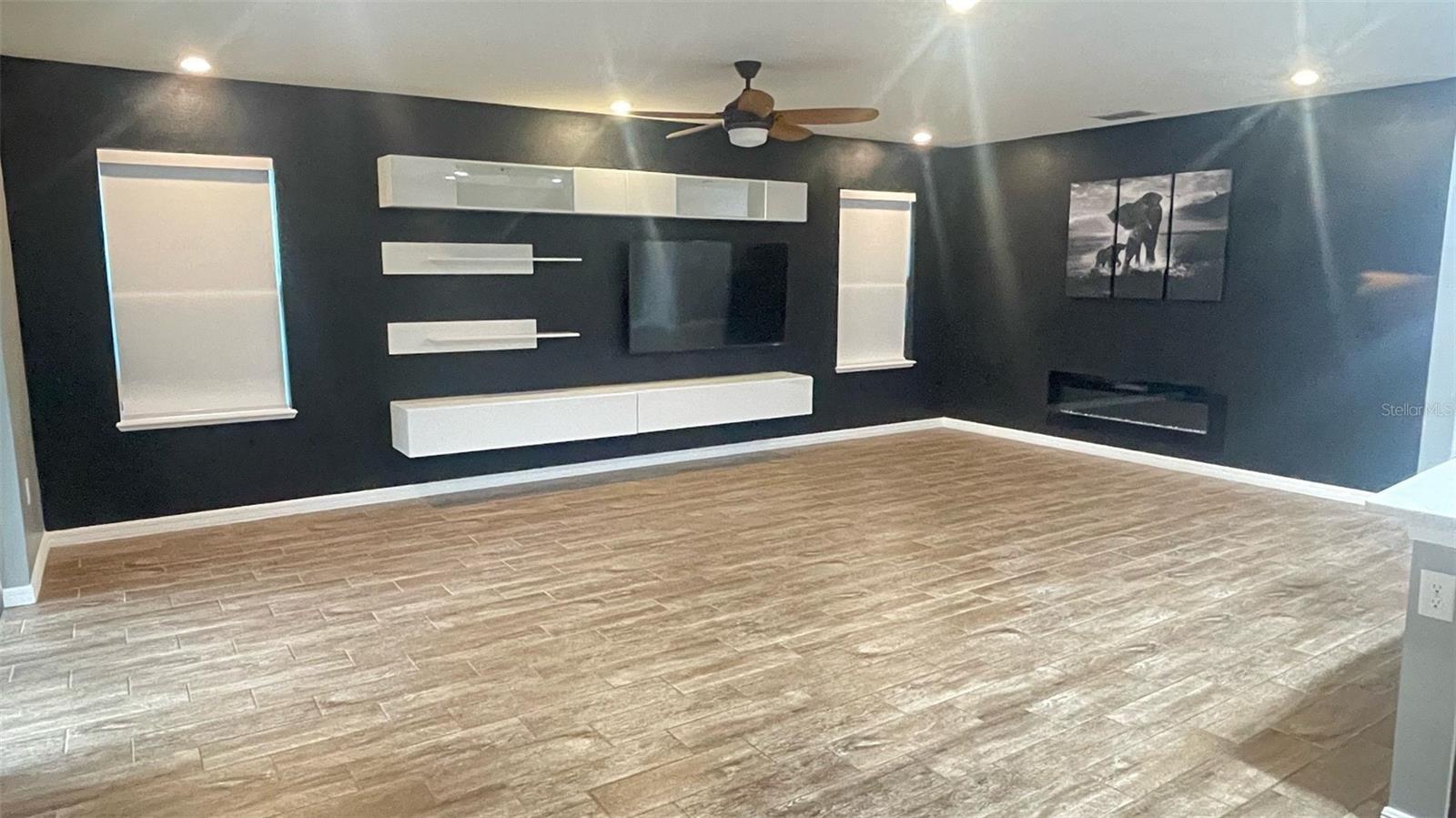 433 SARDINIA CIR, DAVENPORT, FL, 33837