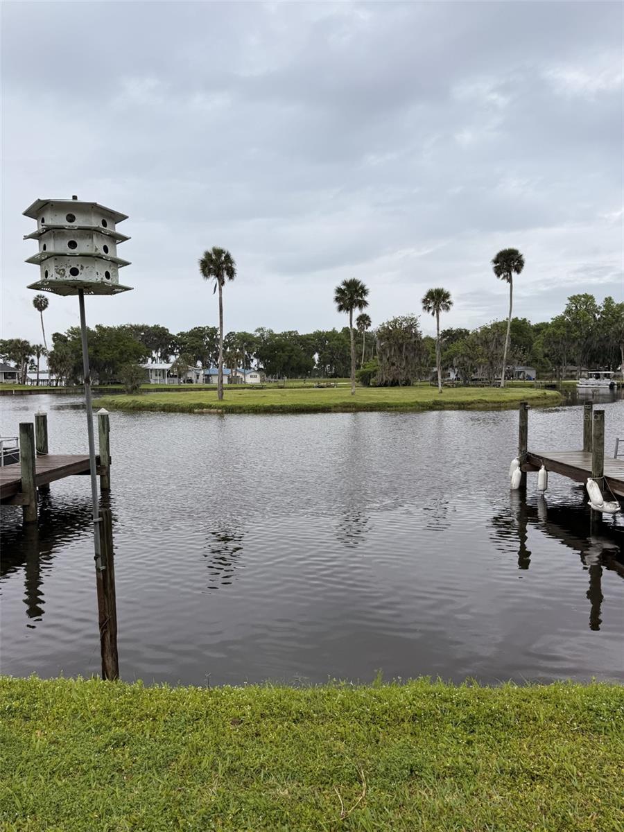 218 PINE DR, CRESCENT CITY, FL, 32112