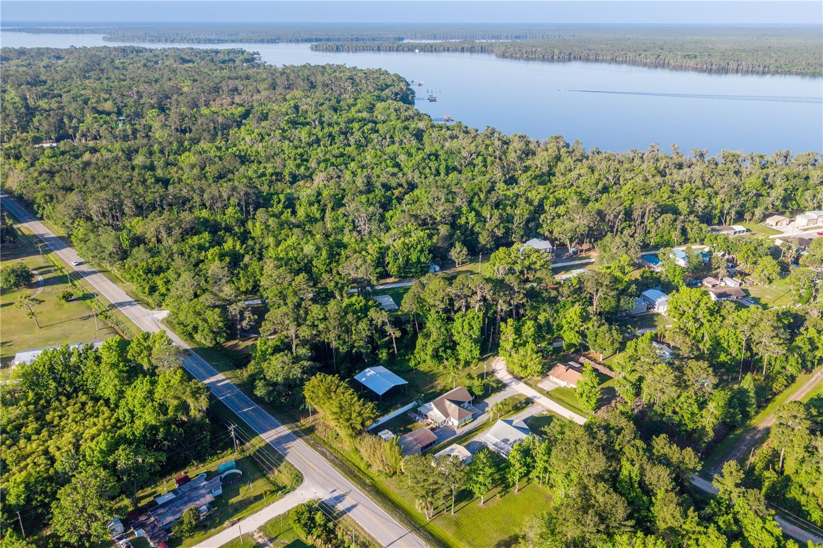 218 PINE DR, CRESCENT CITY, FL, 32112