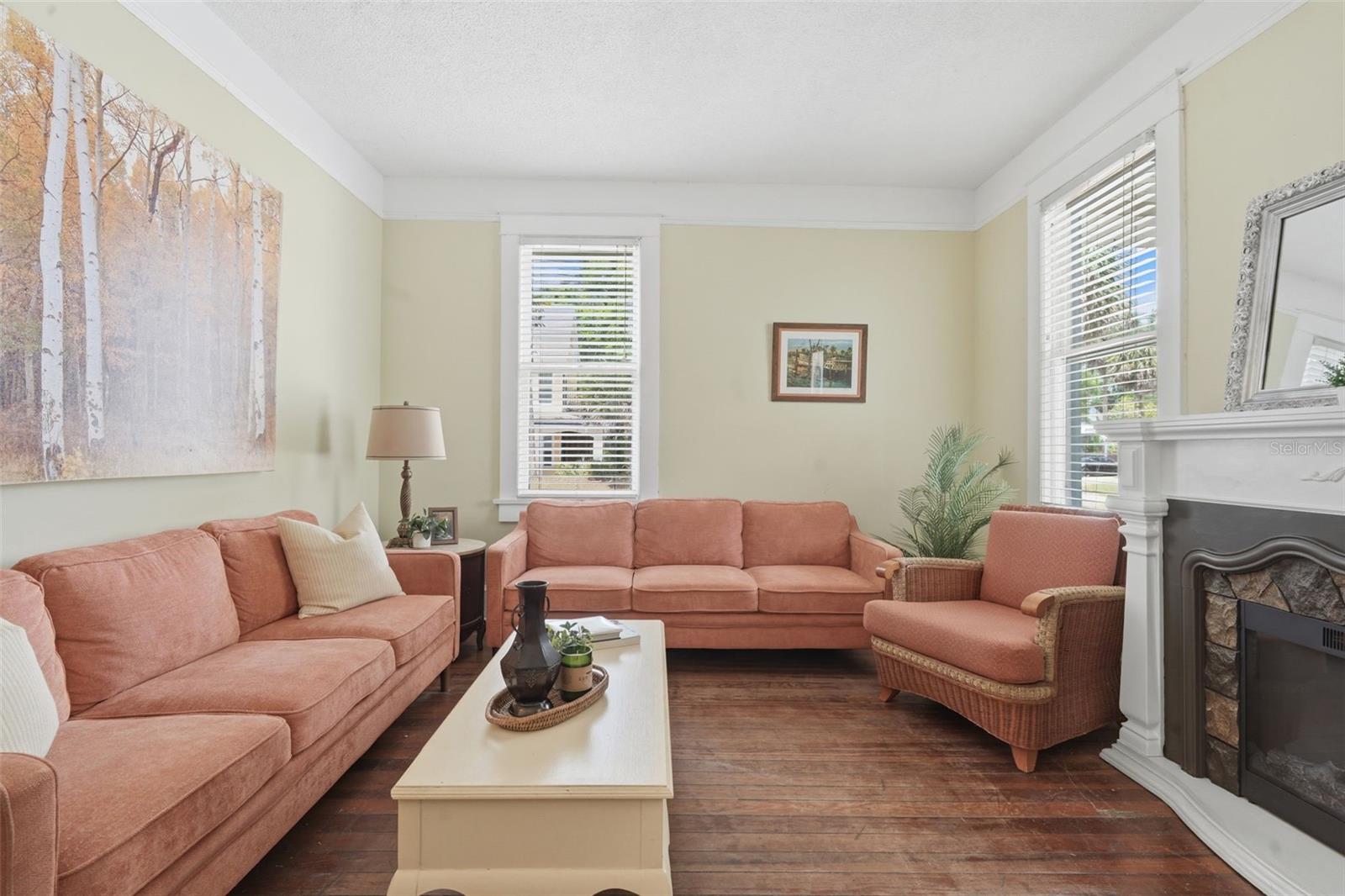 318 N COLONIAL CT, DELAND, FL, 32720