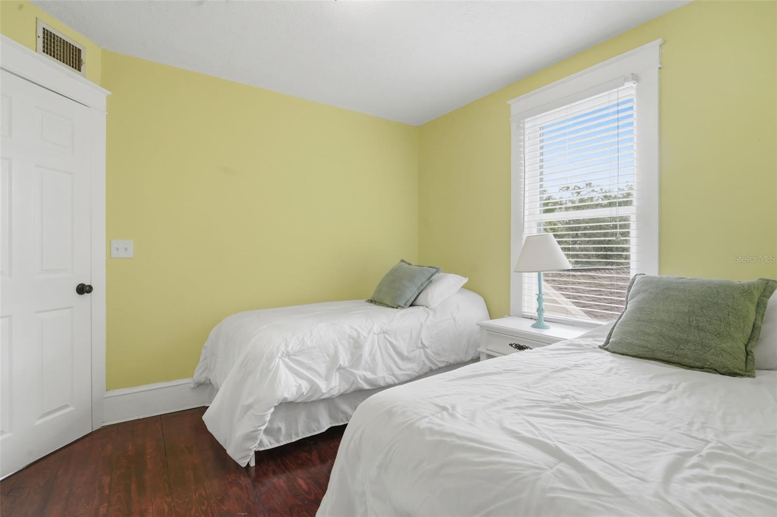 318 N COLONIAL CT, DELAND, FL, 32720