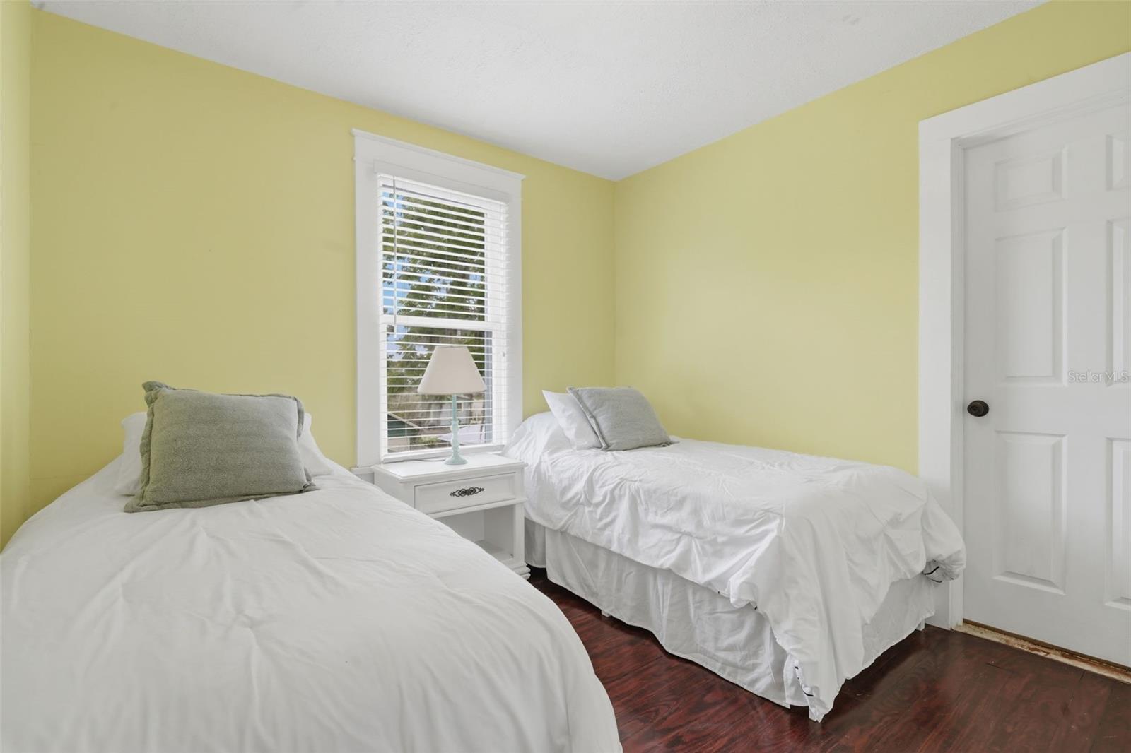 318 N COLONIAL CT, DELAND, FL, 32720