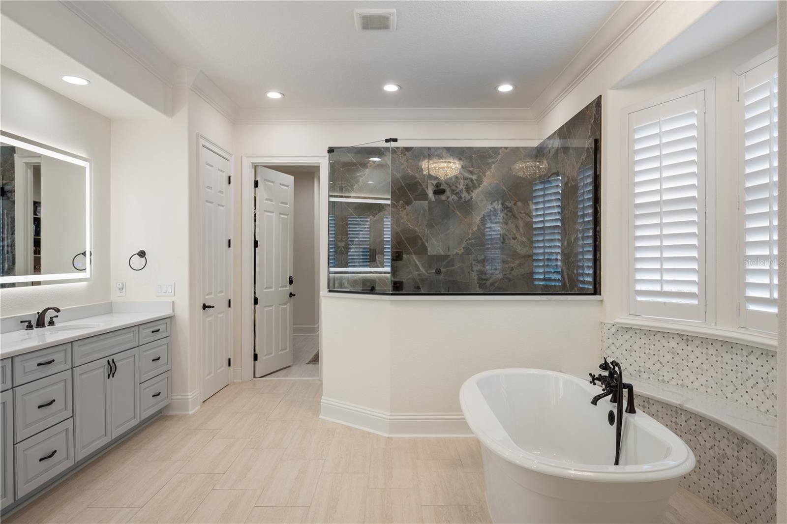 6133 S HAMPSHIRE CT, WINDERMERE, FL, 34786
