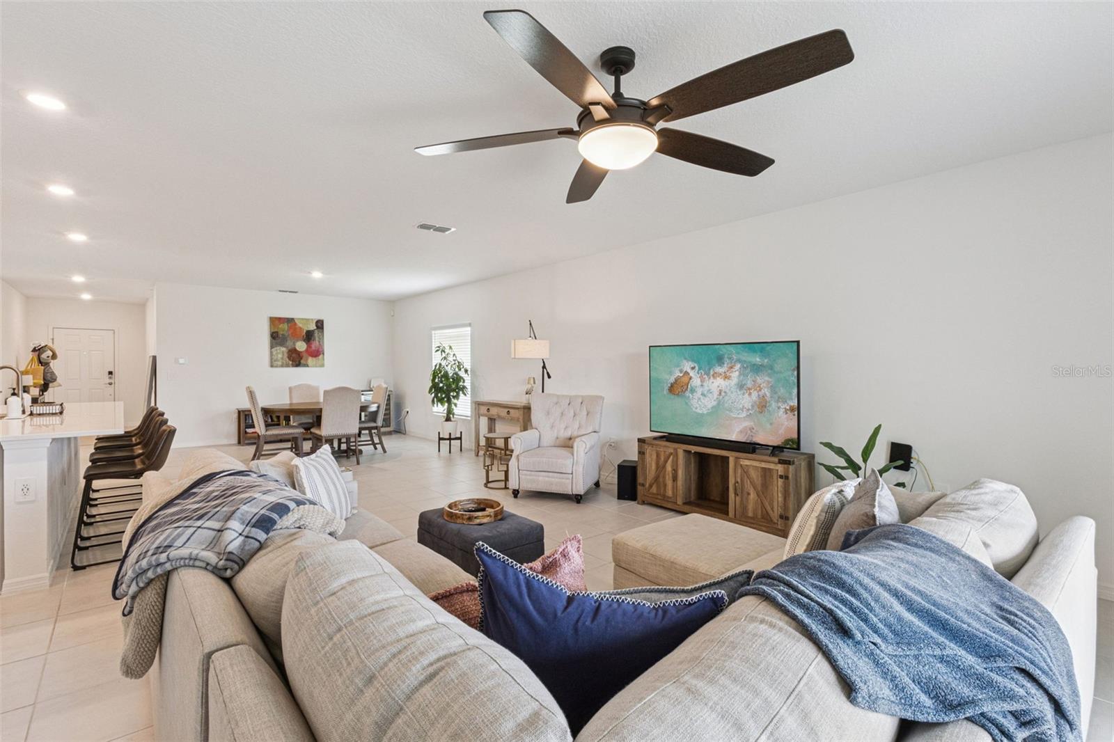 1099 CALICO POINTE CIR, GROVELAND, FL, 34736