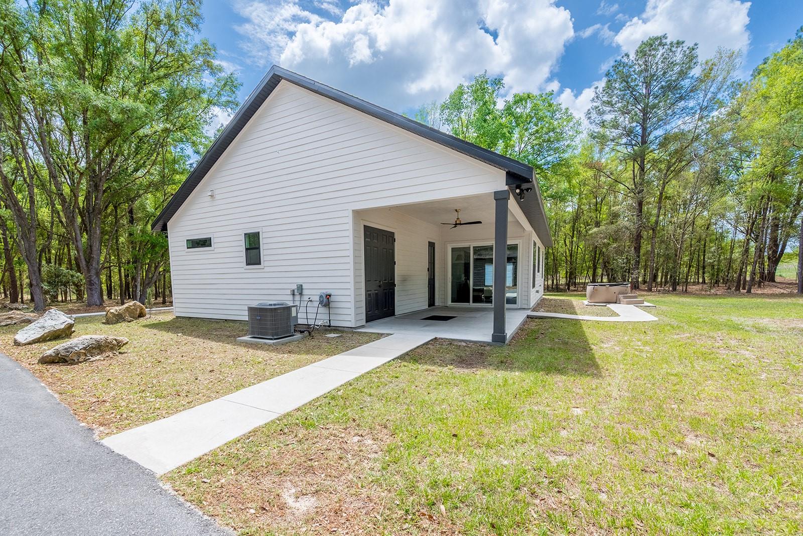 456 SW BRADENTON WAY, FORT WHITE, FL, 32038